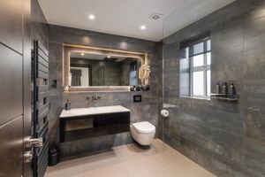 Photo 17- click for photo gallery